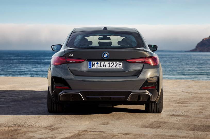 BMW i4 eDrive35