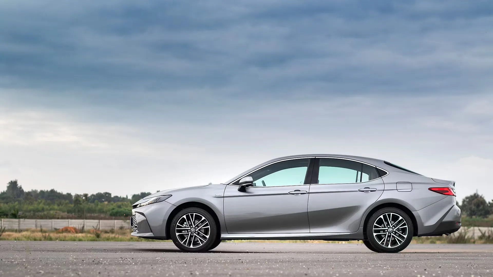 Toyota Camry Hybrid