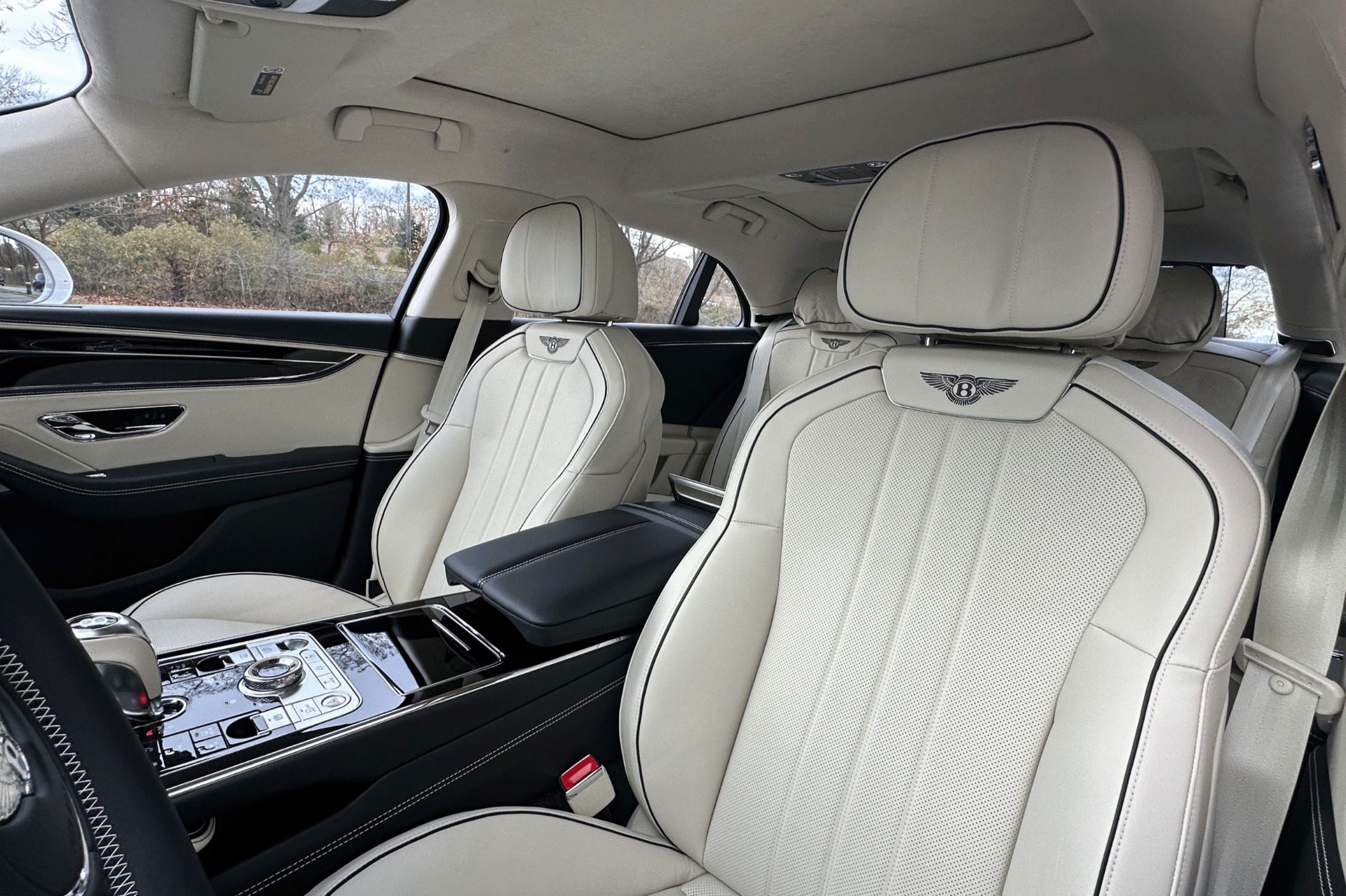 Bentley Flying Spur V8