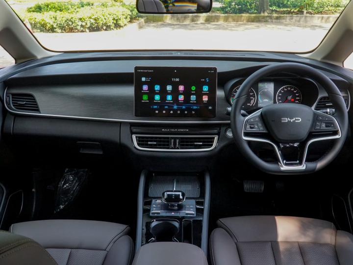 BYD eMAX7 Premium