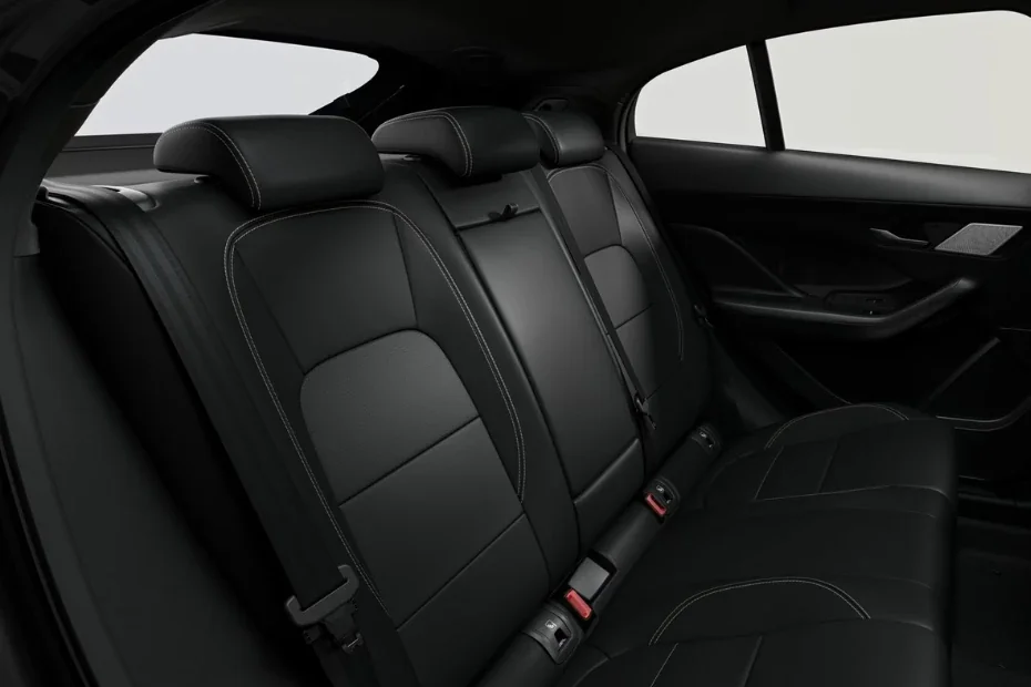 Jaguar I-Pace EV400 SE