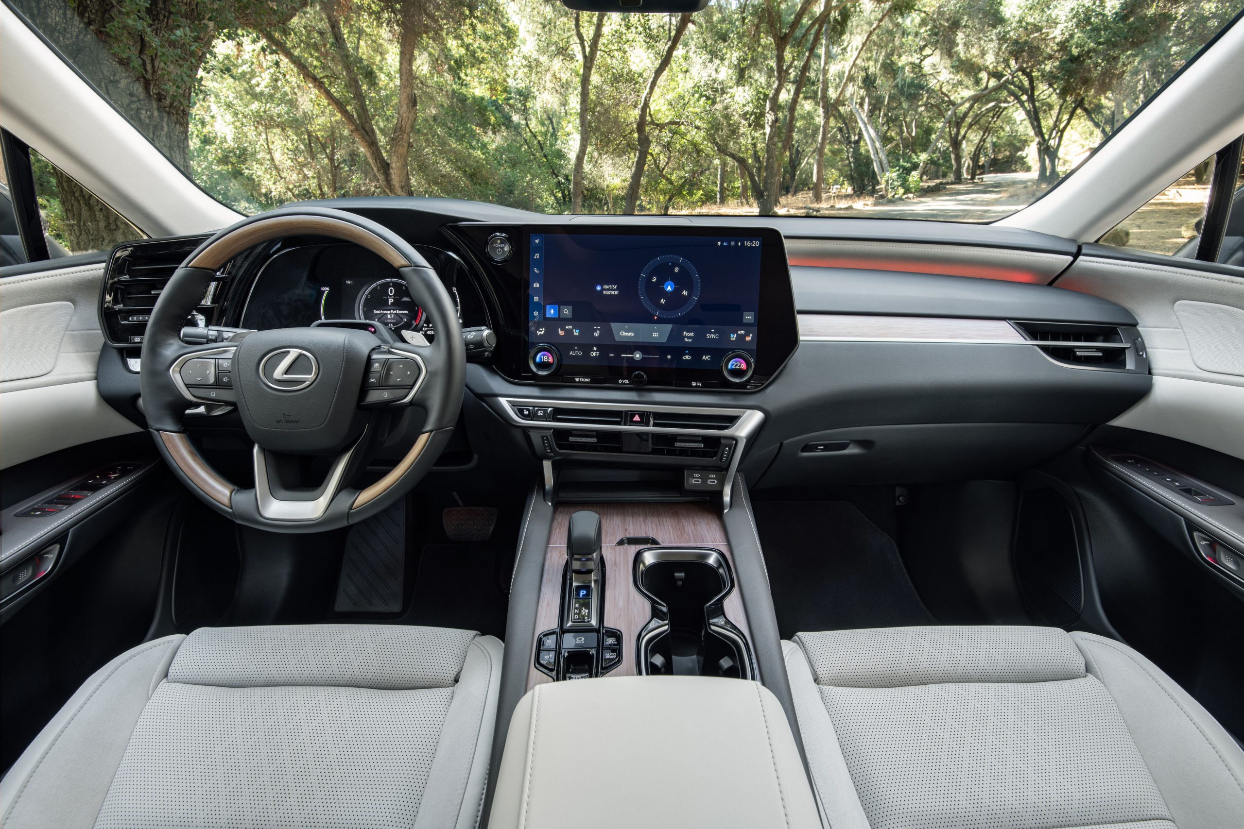 Lexus RX 450h+ PHEV