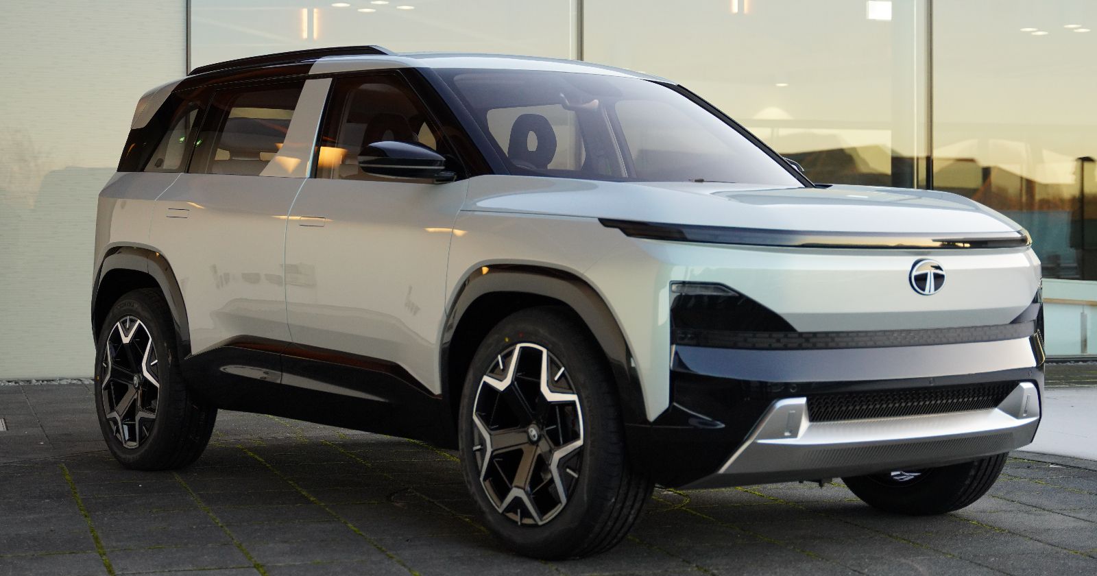 Tata Tata Sierra EV Empowered+