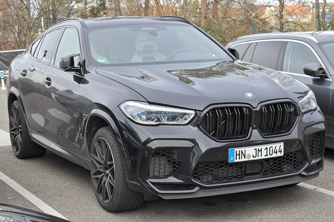 BMW i5