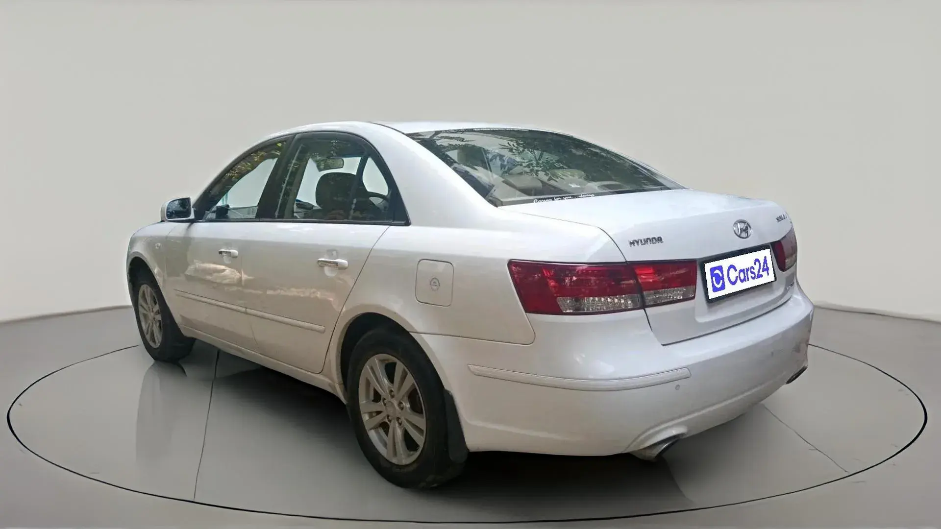 Hyundai Sonata — View 1